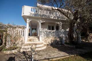 Виллы Villa Olive Garden Бар Вилла с видом на сад-73